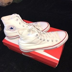 Converse | Will be cleaned before shipped